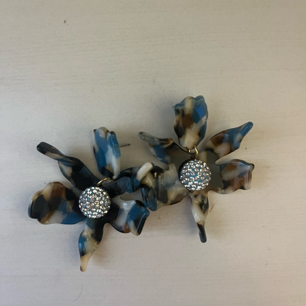 Lele Sadoughi Floral earrings with Rhinestone Center